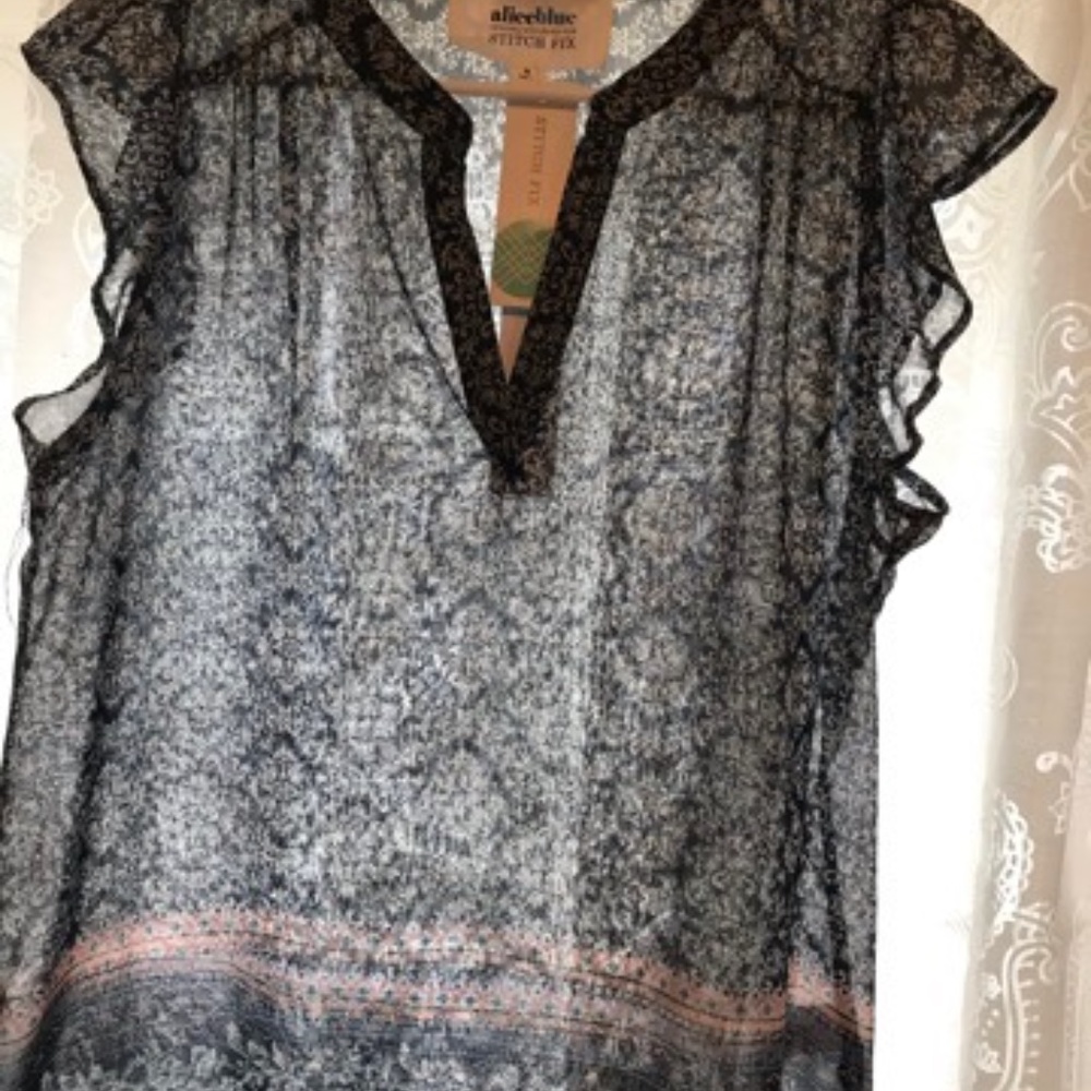 Alice Blue Galador Flutter Sleeve Blouse w/tags on